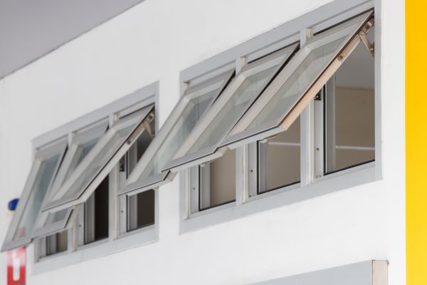 Aluminum Trim Fastening